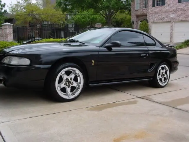 mustang_lightning_wheels.webp