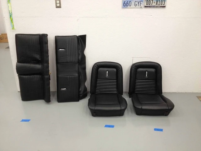 Mustang_Seats_front.sized.webp