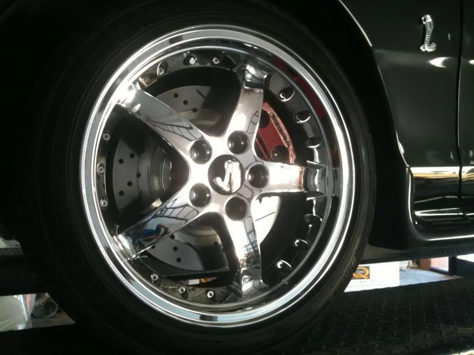 MustangCobraDriverSideFrontRimCobraR.webp