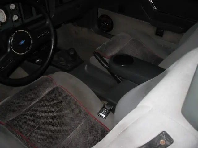 mustangcobralights017.webp