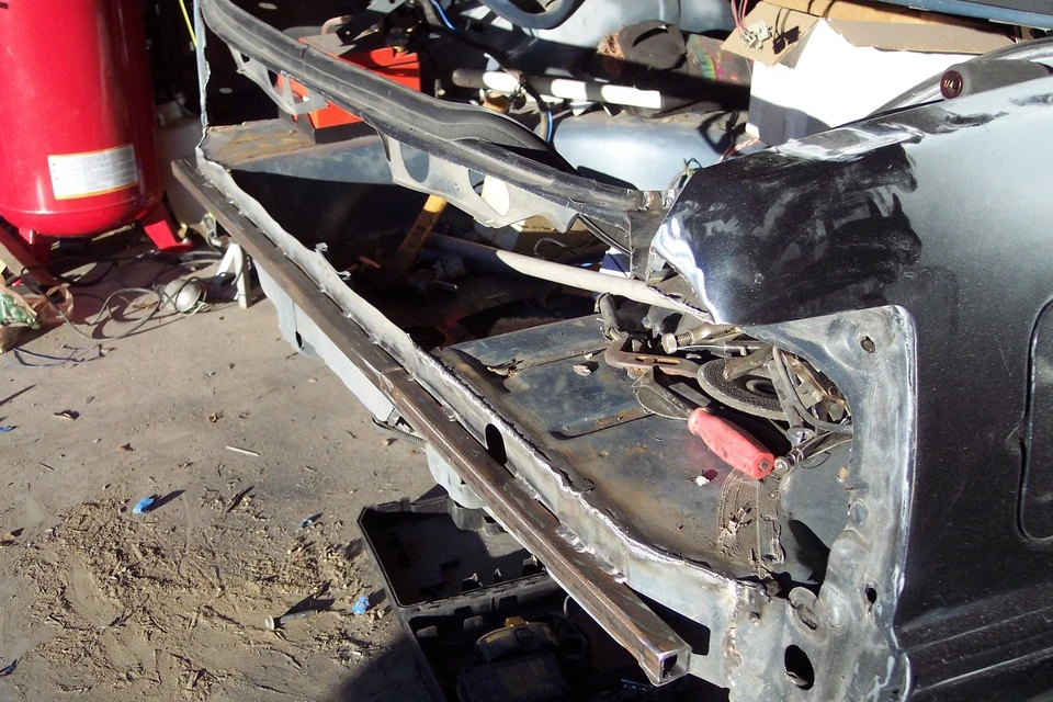 mustangengineswap047.webp