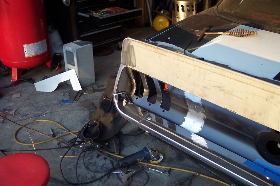 mustangengineswap063.webp