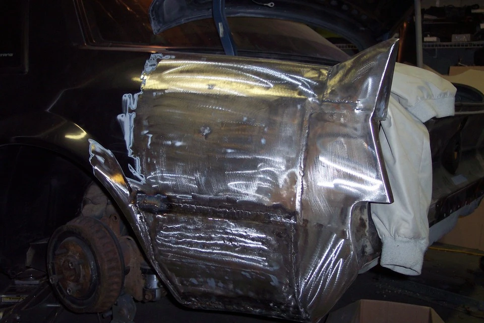 mustangengineswap085.webp