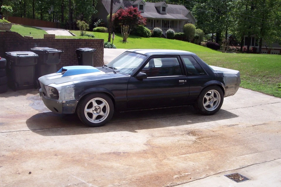 mustangengineswap095.webp