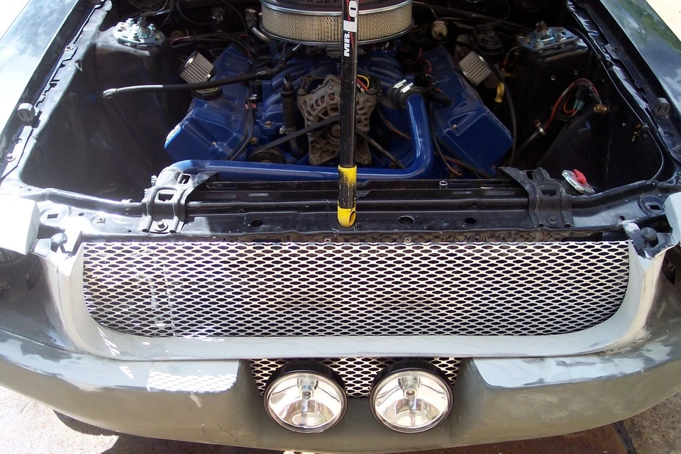 mustangengineswap098.webp