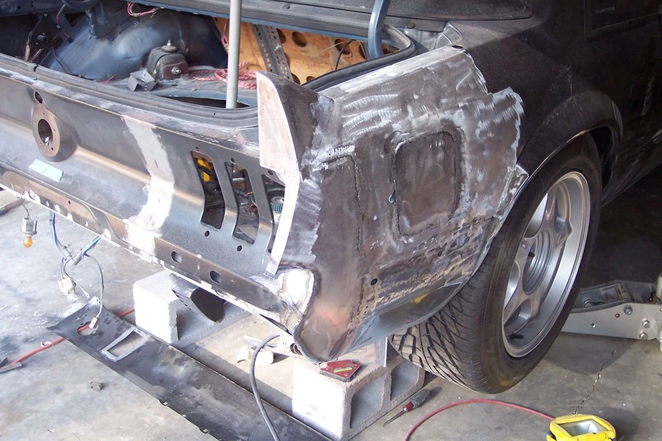 mustangengineswap111.webp