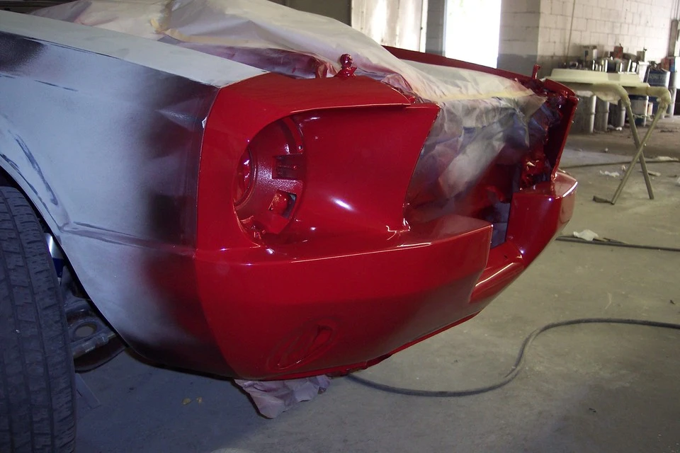 mustangengineswap204.webp