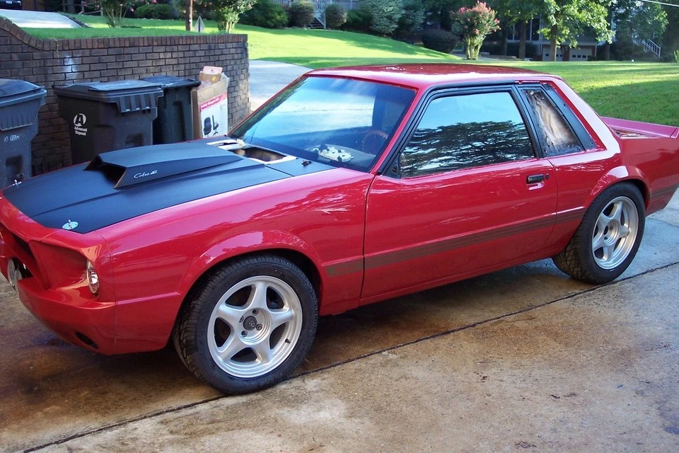 mustangengineswap230.webp