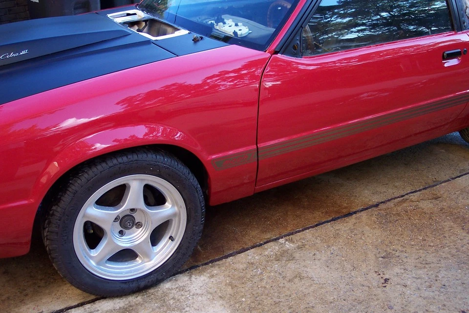 mustangengineswap238.webp