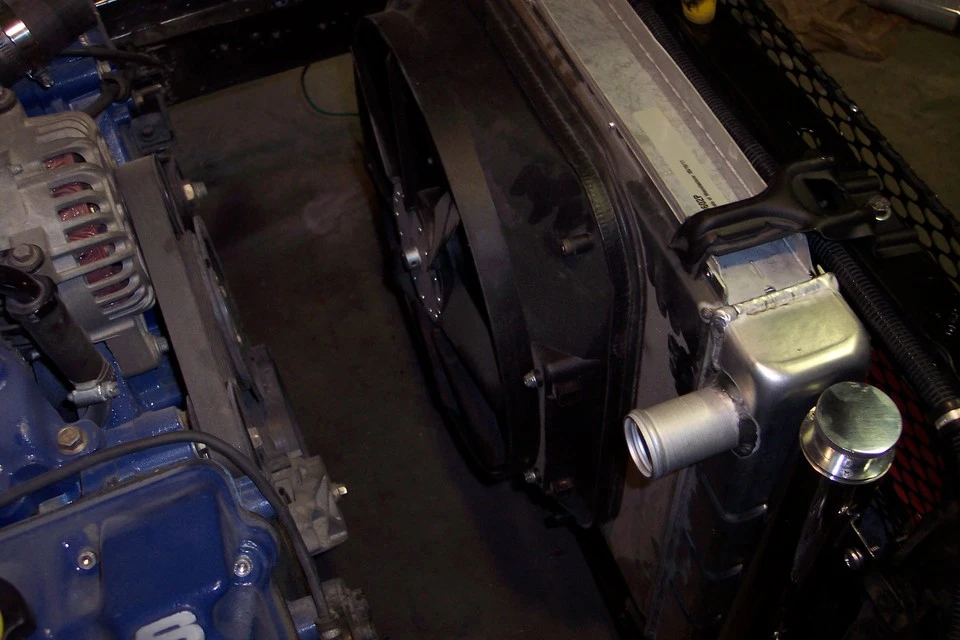 mustangengineswap244.webp