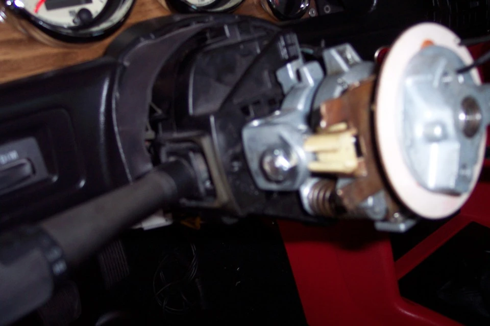 mustangengineswap328.webp