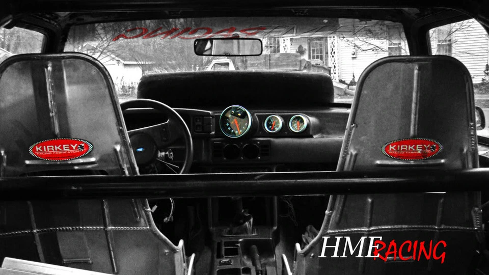 MustangInteriorhmeracing002.webp