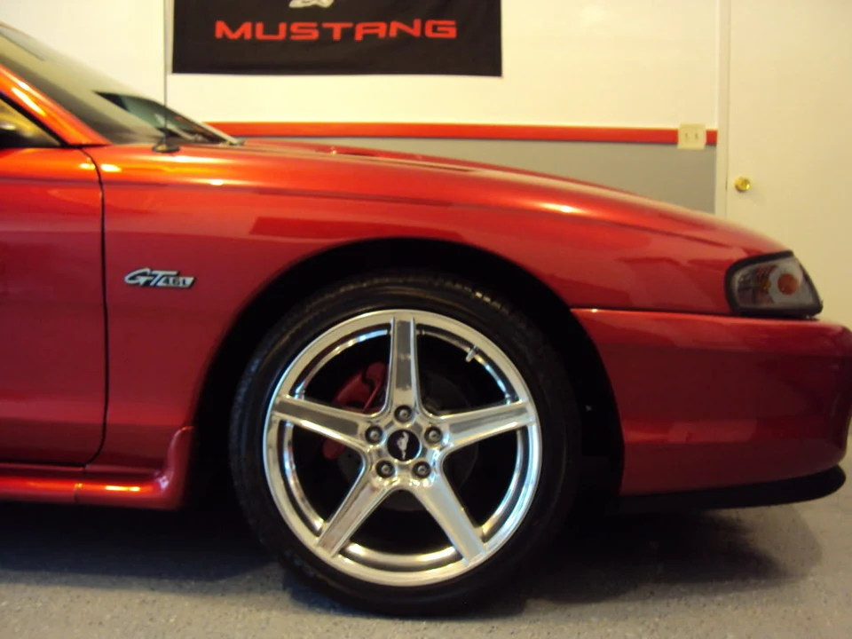 mustangsaleenwheels009.webp
