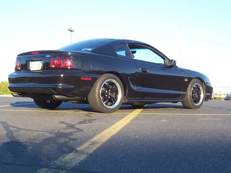 MustangSprings009.webp