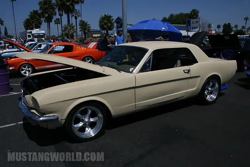 mustangworld_fabulous_fords_2011_946_JPG.webp