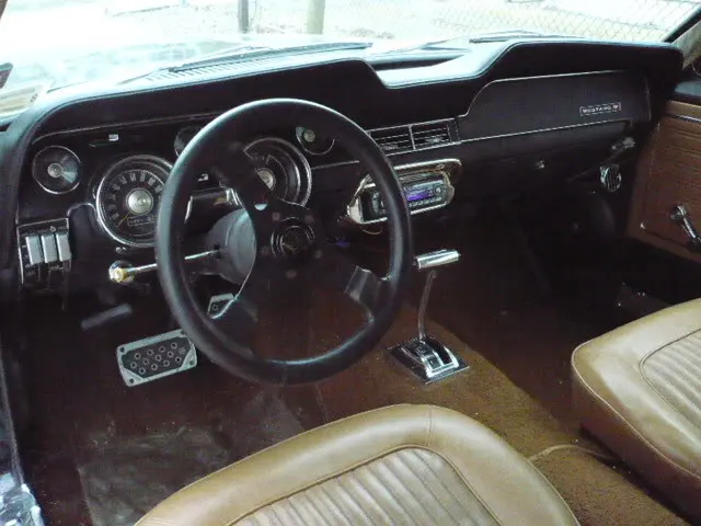 my68stang026.webp