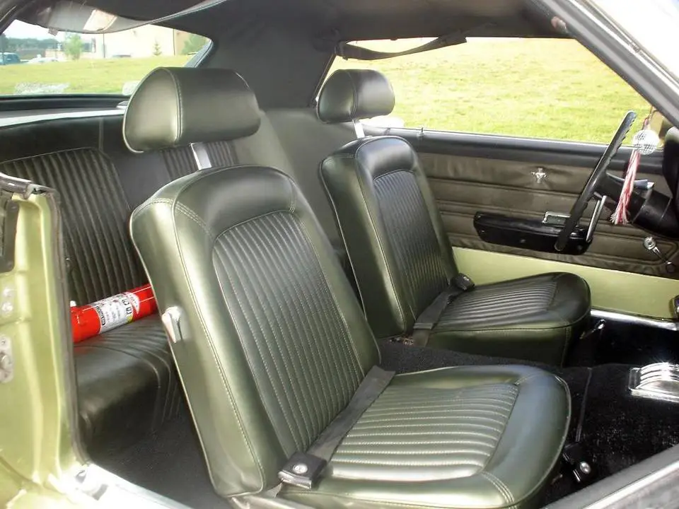 Nabster69-01PassengerInterior.webp