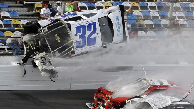 NASCAR670.webp
