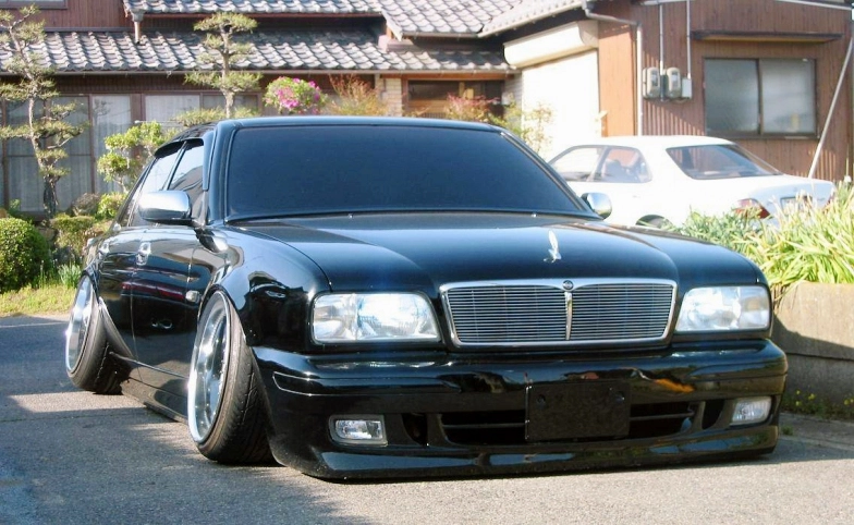 nissan_cima_oni_kyan.webp