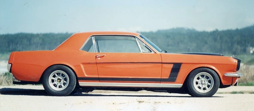 orangecar.webp