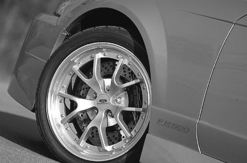 p31451_large+Ford_Mustang_FR500+Wheel.webp