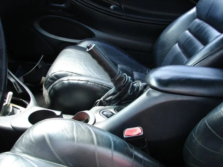 ParkBrakeBoot-vi.webp