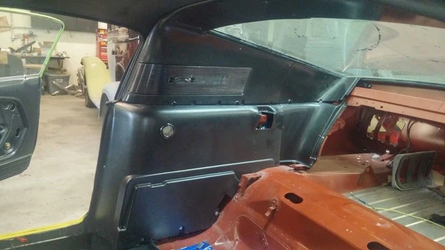 pass_interior_quarter_panels.sized.webp