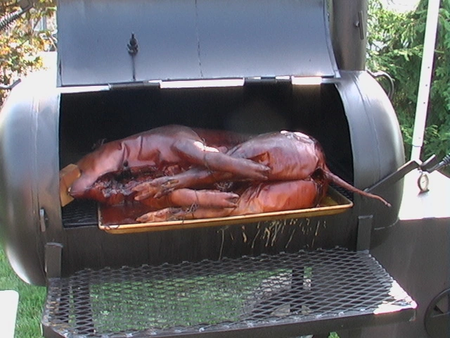 pig-roast-2005-079.webp
