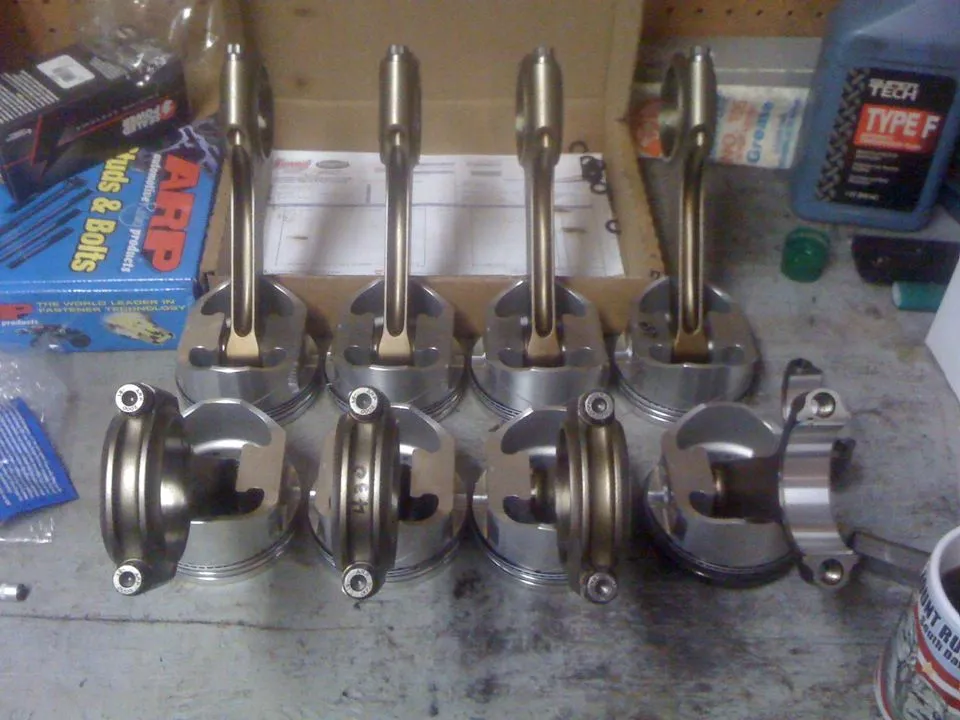 pistons.webp