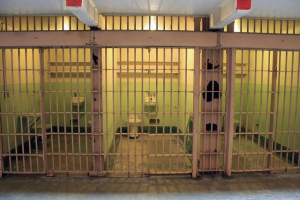 prison.webp