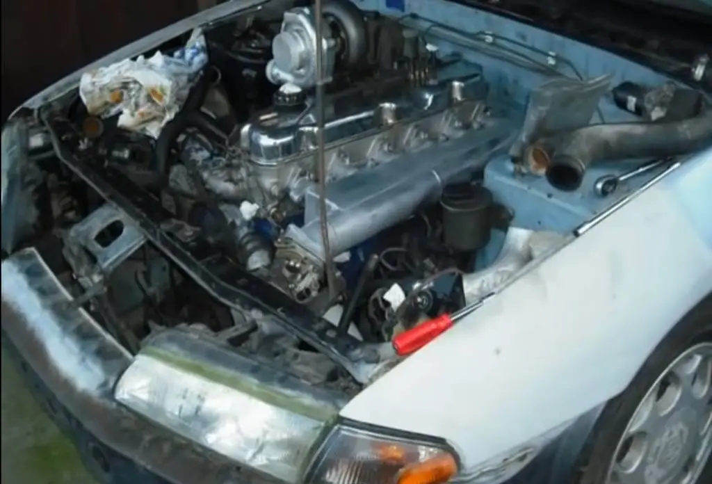 R32_with_Ford_Xflow_250_Alloy_Head_II_UND_TURBO.webp