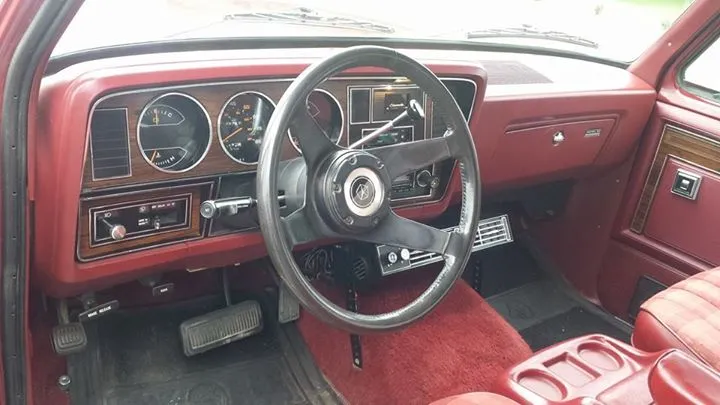 Ramcharger interior.webp