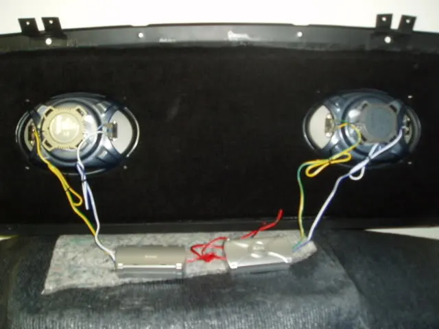 Rear6x9Speakers1.webp