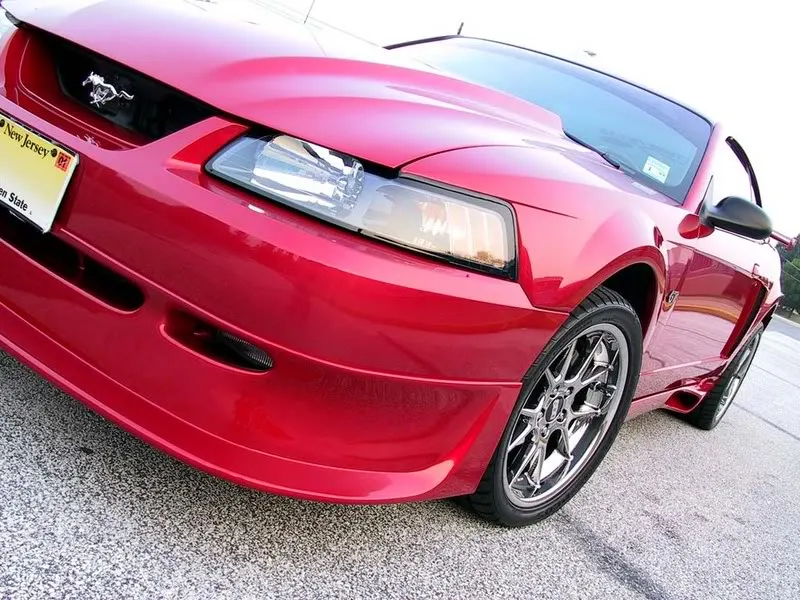 red2002GT091.webp