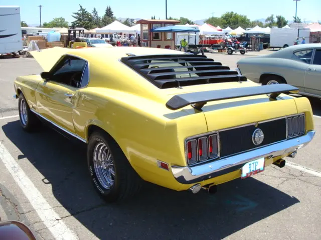 reno2010006.webp