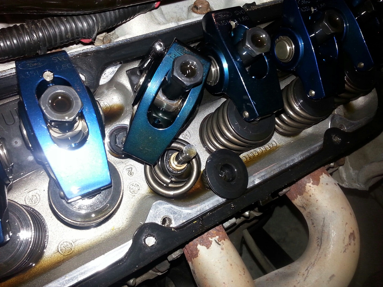 rocker arm image twisted on valve.webp