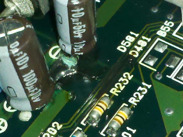 s-solved-ecu-leaking-capacitor-img_20121123_154329.webp