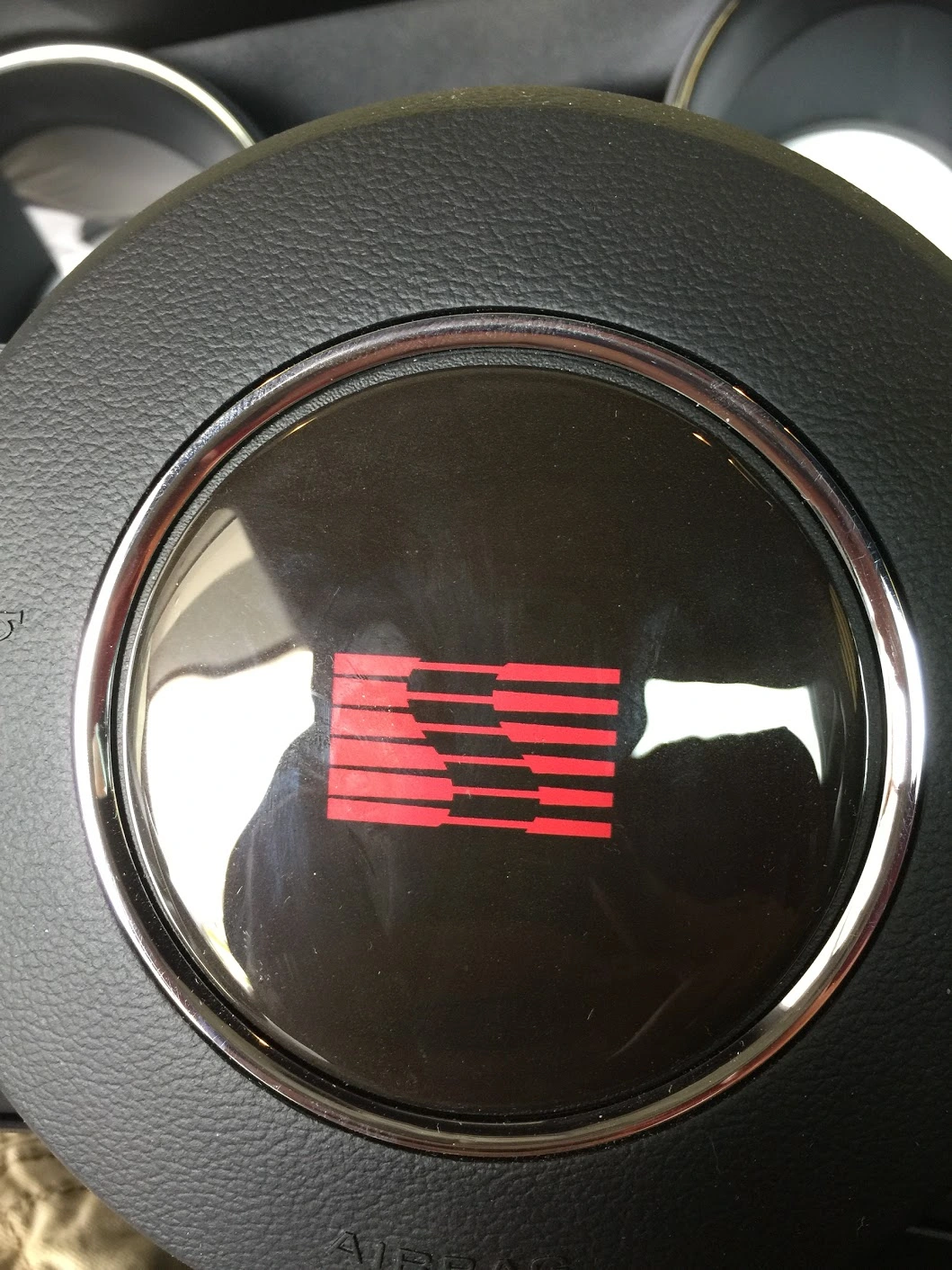 saleen_steering_wheel.webp
