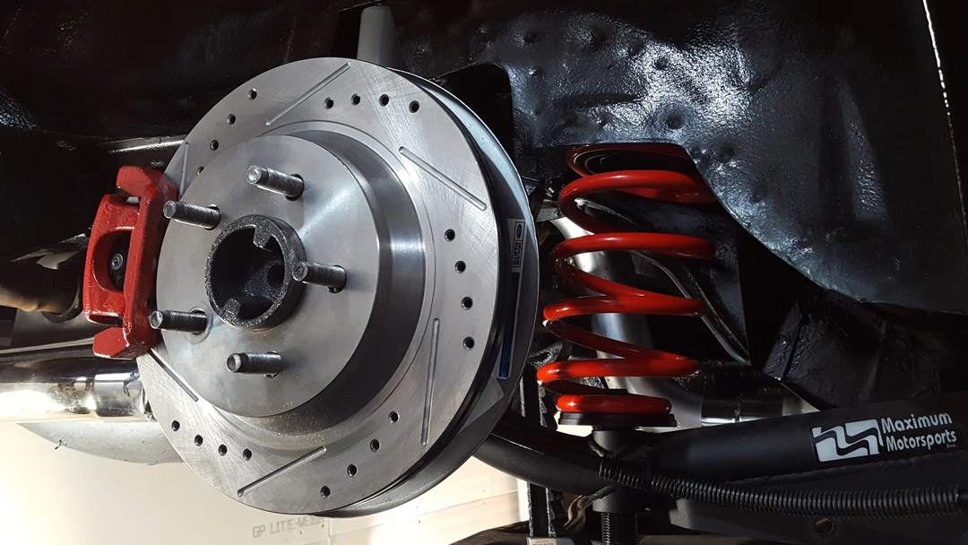 sexy-rear-brakes-fox-mustang.webp
