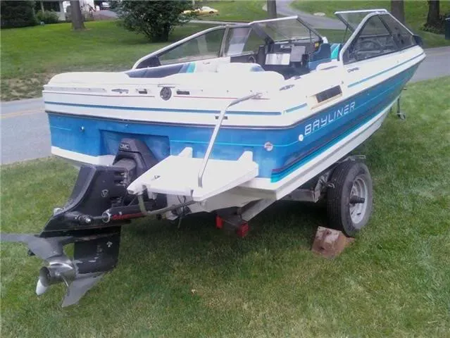 sickboat-1.webp