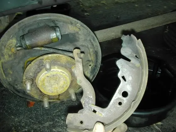 sized-for-drum-brakes-16_001.webp