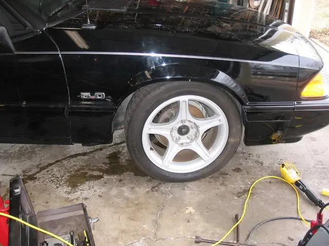 sn95frontbrakes020.webp