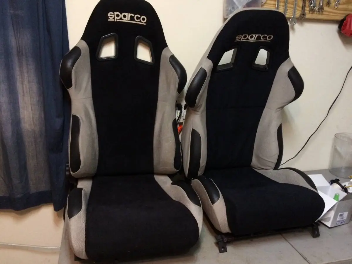 sparco seats.webp