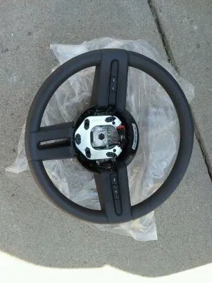 steering wheel.webp