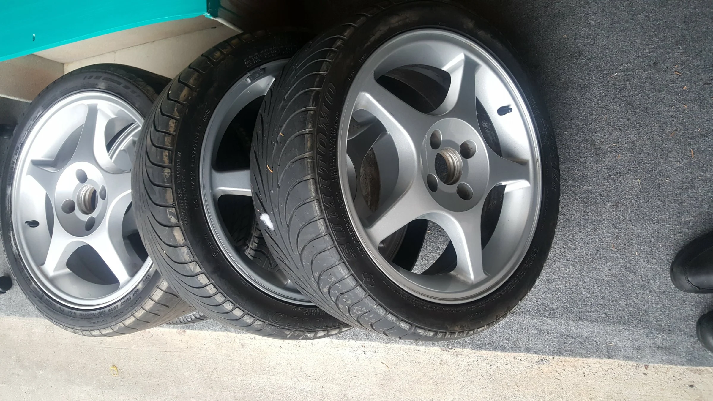 svtFwheels.webp