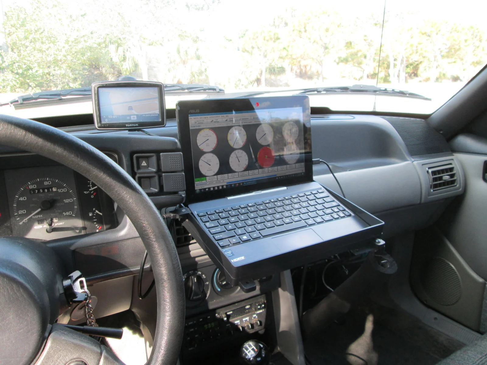 Tablet Mount 02.webp