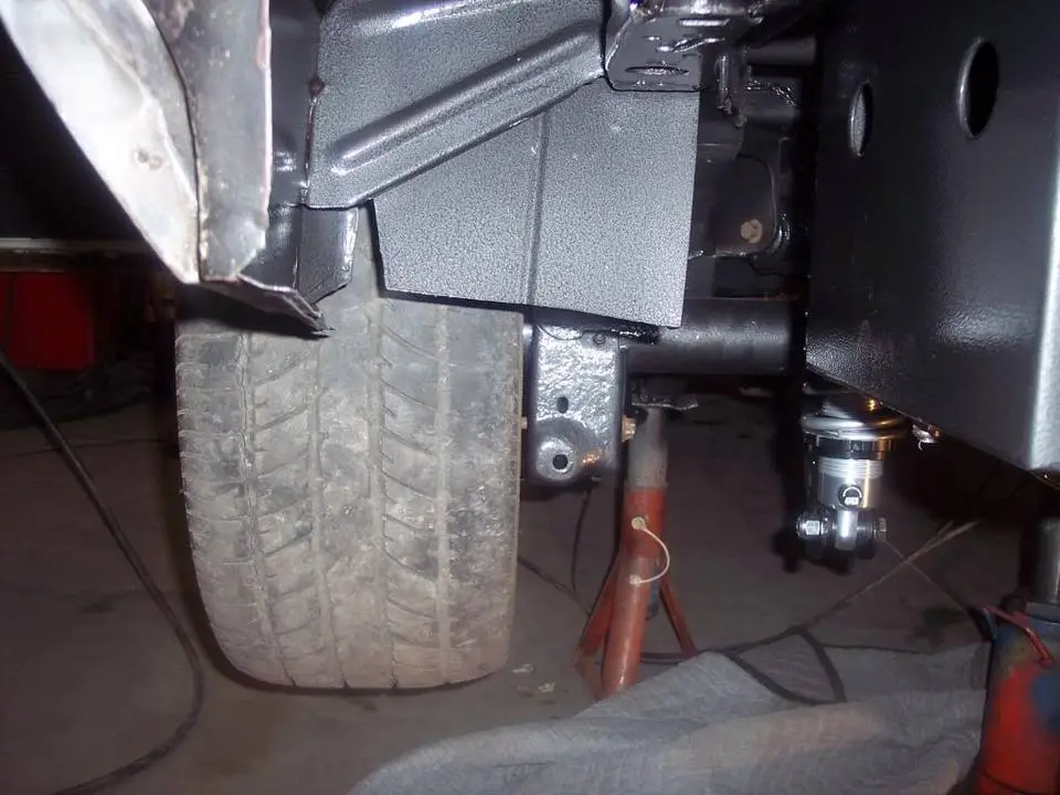 tankandbatteryinstallfeb22004.webp