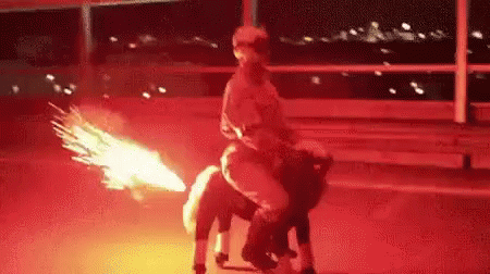 tenor.gif