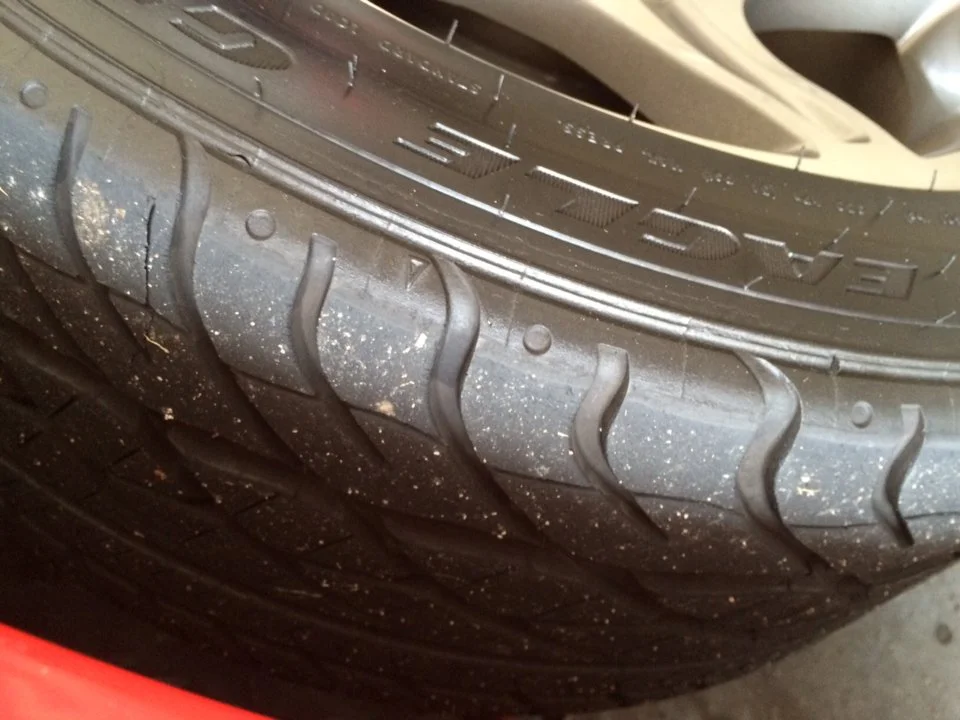 tire tread 1.webp