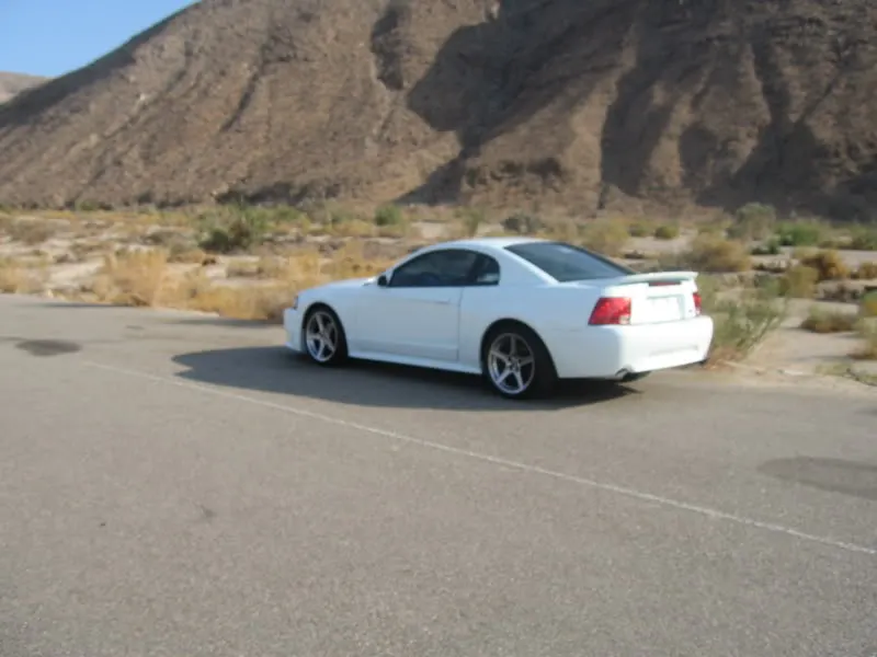 TIRES078.webp